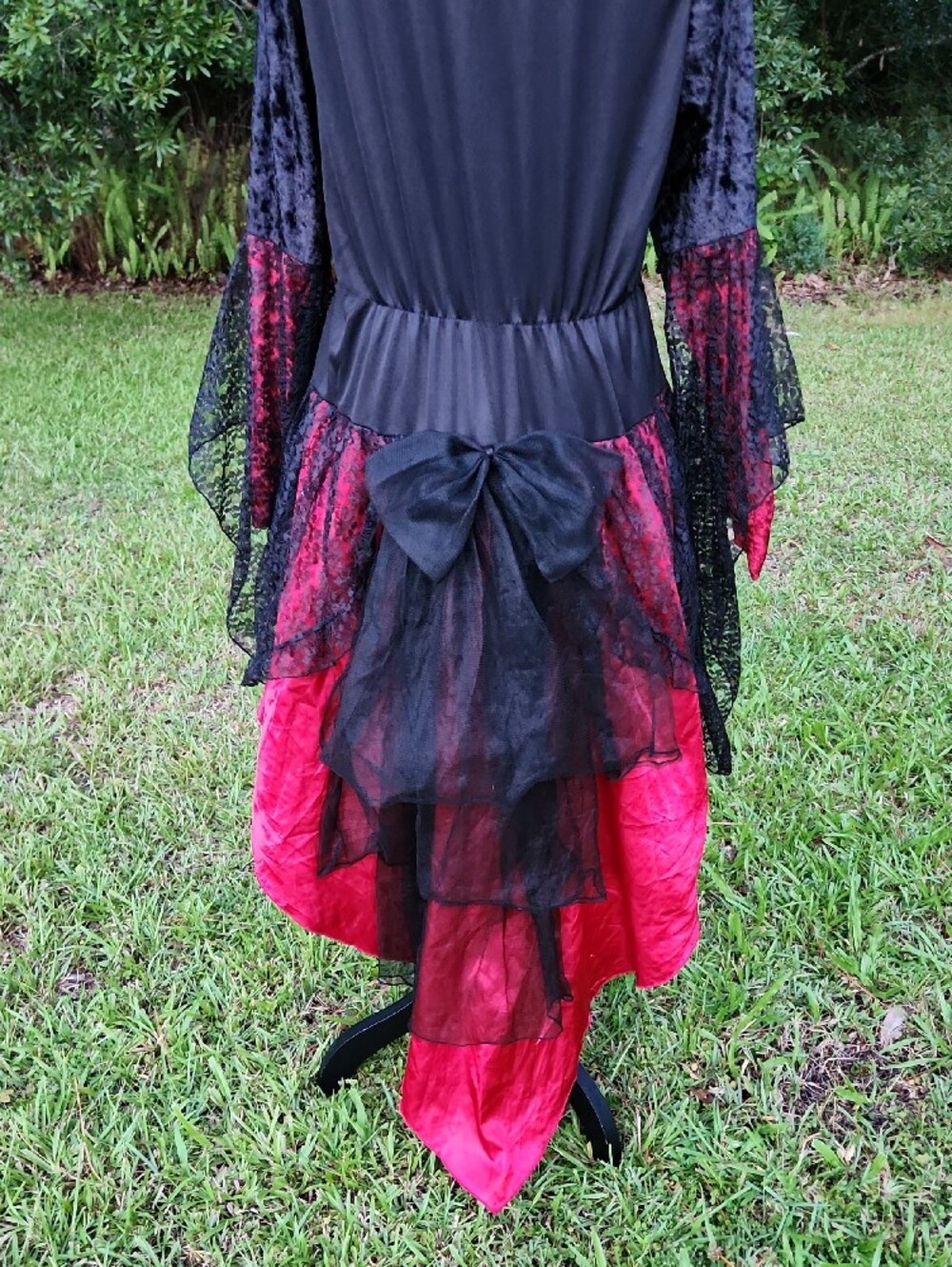 Red and Black Gothic Lace Costume Dress Witchy Vampire Saloon Brothel Midi - Picture 7 of 7